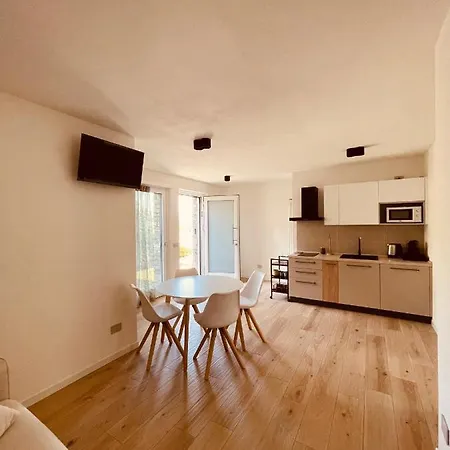 Apartamento Tellure With Breakfast