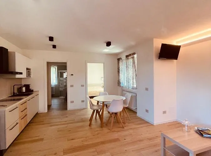 Apartamento Tellure With Breakfast Berbenno di Valtellina